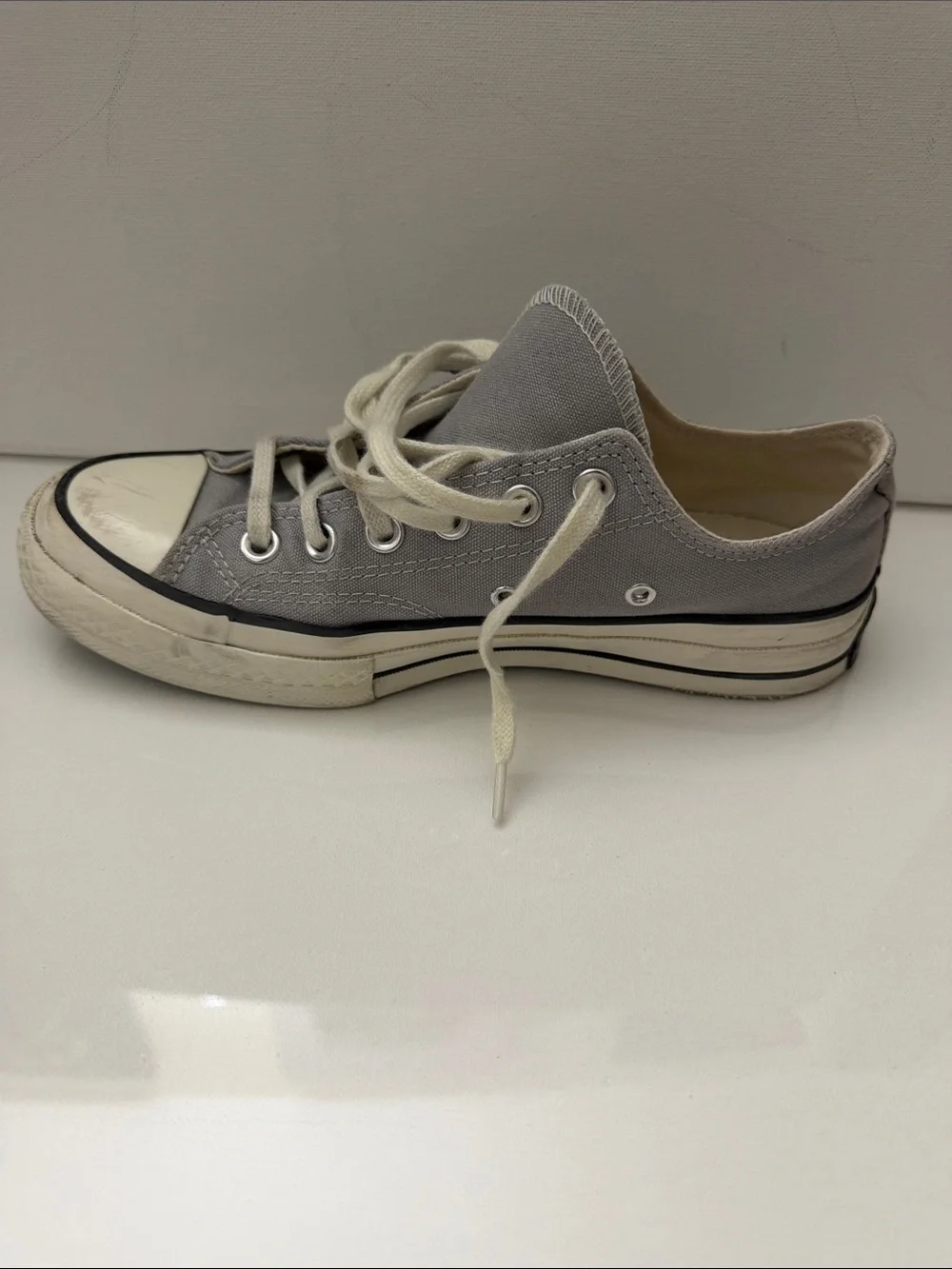 Converse Chuck 70 Low Top Sneakers in Wolf Grey and Cream